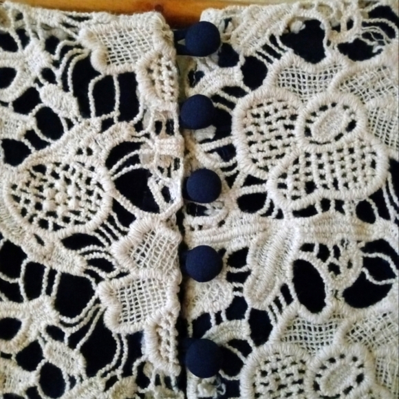 ASOS Curve Navy Blue Lace Embellished Ruffle Hem. Size 14 - Picture 6 of 8